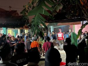 Buruh Cetak Bata Mojokerto Bunuh Diri, Ibunya Mengira Ditangkap Polisi Buruh Cetak Bata Mojokerto Bunuh Diri, Ibunya Mengira Ditangkap Polisi