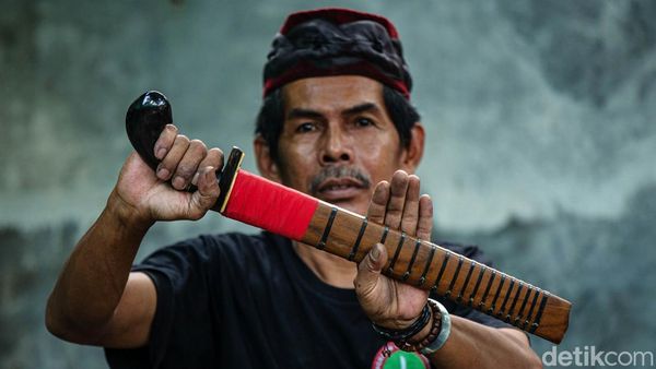 Melestarikan Golok Betawi Lewat Silat