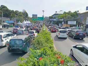 Long Weekend, Ini Titik-titik Kepadatan di Puncak Bogor Siang Ini Long Weekend, Ini Titik-titik Kepadatan di Puncak Bogor Siang Ini