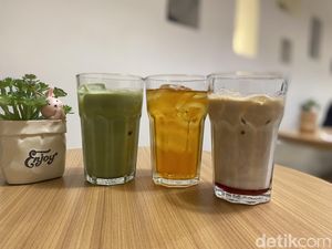 Cicip Latte Strawberry Nol Kalori Racikan Sabrina Chairunnisa Cicip Latte Strawberry Nol Kalori Racikan Sabrina Chairunnisa