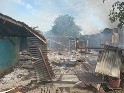 Kebakaran Hanguskan 2 Rumah Warga di Mimika, Diduga gegara Kompor Meledak