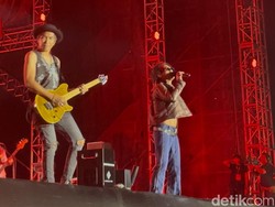 Video: Penampilan Slank Bareng Anak-anaknya di Konser Pasar Malam Empat Satoe