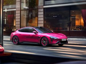 Samsung dan Xiaomi Mau Kolaborasi Bkin Mobil Listrik