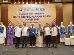 bank bjb Berangkatkan 130 Pemenang Program Perjalanan Religi 2024