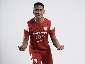 Persis Solo Rekrut Bek Asal Brasil Cleylton Santos