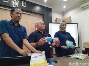 Pemilik Apotek di Cilegon yang Bikin Obat Setelan Ditetapkan Tersangka Pemilik Apotek di Cilegon yang Bikin Obat Setelan Ditetapkan Tersangka