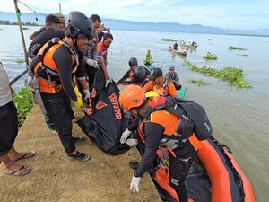 Kronologi 2 Pria Tewas Tenggelam Saat Mancing di Danau Limboto Gorontalo Kronologi 2 Pria Tewas Tenggelam Saat Mancing di Danau Limboto Gorontalo