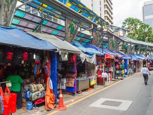 Trotoar Lokasi Turis Hilang Ditelan Shinkhole Dibuka Lagi