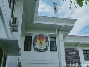 Penjelasan KPU Klaten Perihal Gugatan Paslon Herry-Wahyu Terkait Surat Suara Penjelasan KPU Klaten Perihal Gugatan Paslon Herry-Wahyu Terkait Surat Suara
