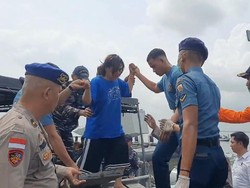 Kapal Boat Tabrakan di Perairan Karimun, 3 Penumpang Hilang