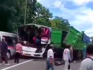 Waspada! Kecelakaan Akibat Truk Tak Kuat Nanjak Diprediksi Bakal Terus Terjadi Waspada! Kecelakaan Akibat Truk Tak Kuat Nanjak Diprediksi Bakal Terus Terjadi