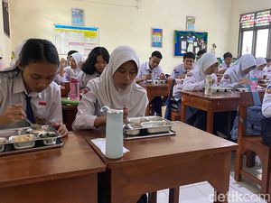 Respons Dokter Gizi soal Budget Makan Bergizi Gratis Rp 10-15 Ribu Tanpa Susu Respons Dokter Gizi soal Budget Makan Bergizi Gratis Rp 10-15 Ribu Tanpa Susu