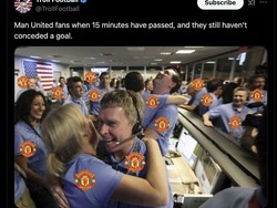 Meme fans MU bergembira di 15 menit pertama, ketika mampu meredam Liverpool. Babak pertama lalu tuntas 0-0. Foto: dok. Internet/X (Twitter)