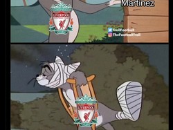 Lisandro Martinez bikin MU unggul duluan lewat golnya yang menggoyang jala gawang Liverpool di menit ke-52. Foto: dok. Internet/X (Twitter)