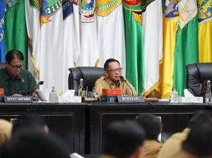 Daftar Kepala Daerah Terpilih di Jatim yang Batal Dilantik 6 Februari Daftar Kepala Daerah Terpilih di Jatim yang Batal Dilantik 6 Februari