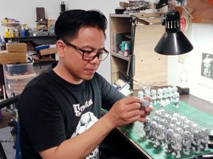 Ngalam Mbois: Terinspirasi Komik, Mikhael Yusak Mendunia Lewat Action Figure Ngalam Mbois: Terinspirasi Komik, Mikhael Yusak Mendunia Lewat Action Figure