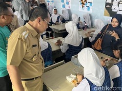 Makan Bergizi Gratis Diuji Coba ke 10.000 Siswa di Makassar Hari Ini
