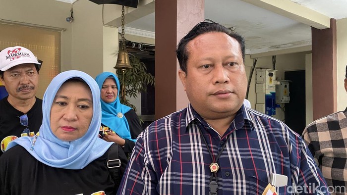 Ketua Semarang Economy Creative (SEC), Mei Sulistyoningsih di Ditreskrimsus Polda Jateng, Kecamatan Banyumanik, Senin (6/1/2025).