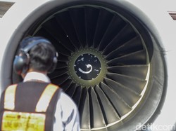 Video: Permintaan Tiket Penerbangan Turun Imbas Efisiensi Anggaran Pemerintah