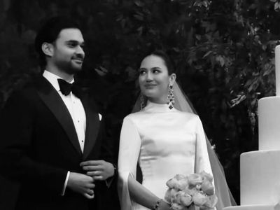 Senyum Semringah Pevita Pearce dan Mirzan Gelar Resepsi Nikah di Malaysia