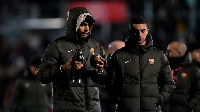 Ronald Araujo centre-back of Barcelona and Uruguay and Ferran Torres left winger of Barcelona and Spain prior the Copa Del Rey match between UD Barbastro and FC Barcelona at Campo Municipal de Deportes on January 7, 2024 in Barbastro, Spain.  (Photo by Jose Breton/Pics Action/NurPhoto via Getty Images)