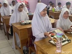 Video Serba-serbi Dimulainya Program Makan Bergizi Gratis