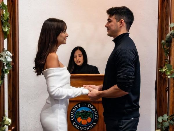 Aurelie Moeremans Pamer Foto Pernikahan: Simple tapi Penuh Kebahagiaan