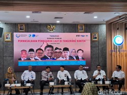 Terungkap! Ada Pagar 30,16 Km di Laut Tangerang