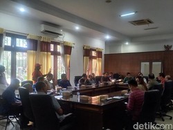 DPRD Temukan Bangunan Vila di Bukit Ser yang Diduga Dicaplok Mafia