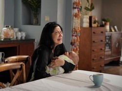 First Look Film Tabayyun Sentuh Emosi, Titi Kamal Nangis Histeris