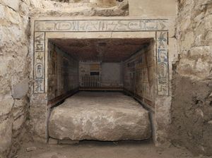 Potret Makam Dokter Kerajaan Mesir Kuno Ditemukan, Ini Isinya!