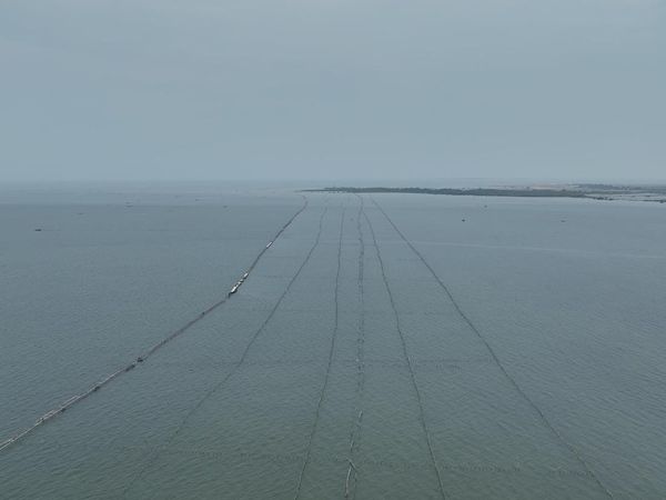 Ini Dia Pagar Misterius 30,16 Km di Laut Tangerang