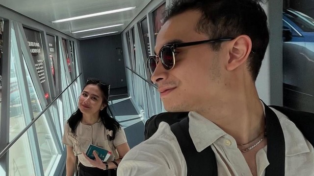 Berita Seputar Selebriti Insertlive Terkini : Omara Esteghlal Akui Alami Perubahan Besar Sejak Pacaran dengan Prilly Latuconsina