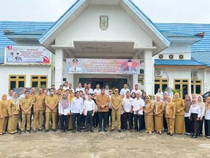 Pacu Kinerja Pegawai, Sekda Banyuasin Erwin Ibrahim Berikan Reward Pacu Kinerja Pegawai, Sekda Banyuasin Erwin Ibrahim Berikan Reward