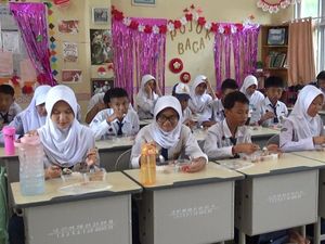 Tak Lagi Tahu-Tempe, Kini Ada Menu Ayam di Makan Bergizi Gratis Palembang