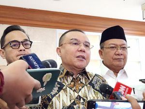 Dasco: DPR Terus Dampingi Pemerintah agar Makan Bergizi Gratis Lebih Baik Dasco: DPR Terus Dampingi Pemerintah agar Makan Bergizi Gratis Lebih Baik