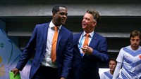 Van Gaal merupakan sosok yang membesarkan nama Kluivert saat masih berkarier di sepakbola. (Foto: FIFA via Getty Images/Ryan Pierse - FIFA)