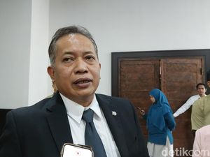Prabowo Guyur Rp 10 T Perkuat Koperasi, buat Merger hingga Bangun Pabrik Prabowo Guyur Rp 10 T Perkuat Koperasi, buat Merger hingga Bangun Pabrik