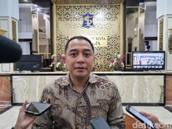Walkot Eri Perketat Pintu Masuk Surabaya Cegah HMPV
