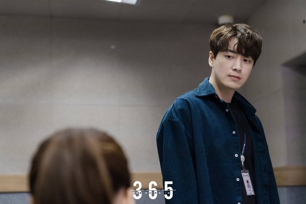 Lee Jun Hyuk di Drama 365: Repeat The Year / Foto : x.com/mbcdrama_pre