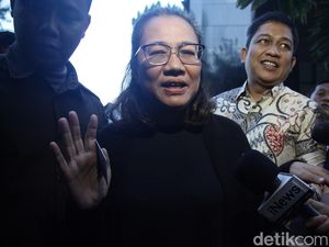 Video: Agustiani Tio Dicecar 14 Pertanyaan Terkait Kasus Hasto