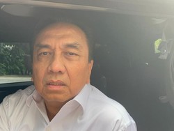 Effendi Simbolon Ungkap Selama Ini Jokowi Justru Bantu Hasto
