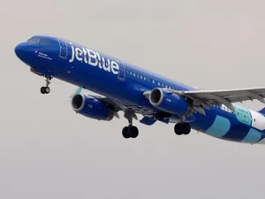 Lagi! 2 Orang Ditemukan Tewas di Roda Pendaratan Pesawat JetBlue Lagi! 2 Orang Ditemukan Tewas di Roda Pendaratan Pesawat JetBlue