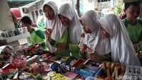 Potret Kantin Sekolah Tetap Ramai Meski Ada Makanan Bergizi Gratis