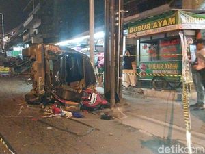 Kesaksian Ngeri Warga saat Bus Tabrak Mobil-Motor Tewaskan 4 Orang di Batu Kesaksian Ngeri Warga saat Bus Tabrak Mobil-Motor Tewaskan 4 Orang di Batu