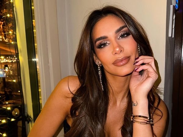 8 Foto Miss Universe Argentina yang Dicopot Gelarnya karena Mengkritik Juri