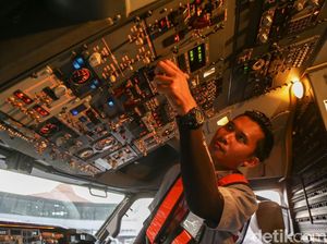 Mengintip Jeroan Kokpit Pesawat Lion Air, Penasaran?
