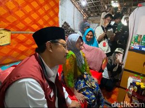 Mensos Gus Ipul Sambangi Nenek Arnima yang Hidup Sebatang Kara di Bangkalan