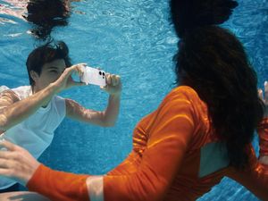 OPPO Reno13 Series Siap Rilis, Performa Gaming Mulus-Bisa Motret dalam Air OPPO Reno13 Series Siap Rilis, Performa Gaming Mulus-Bisa Motret dalam Air