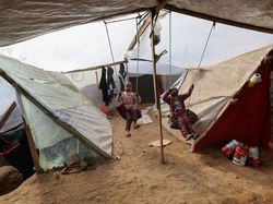 Kemlu: RI Tegas Tolak Upaya Paksa Relokasi Warga Palestina